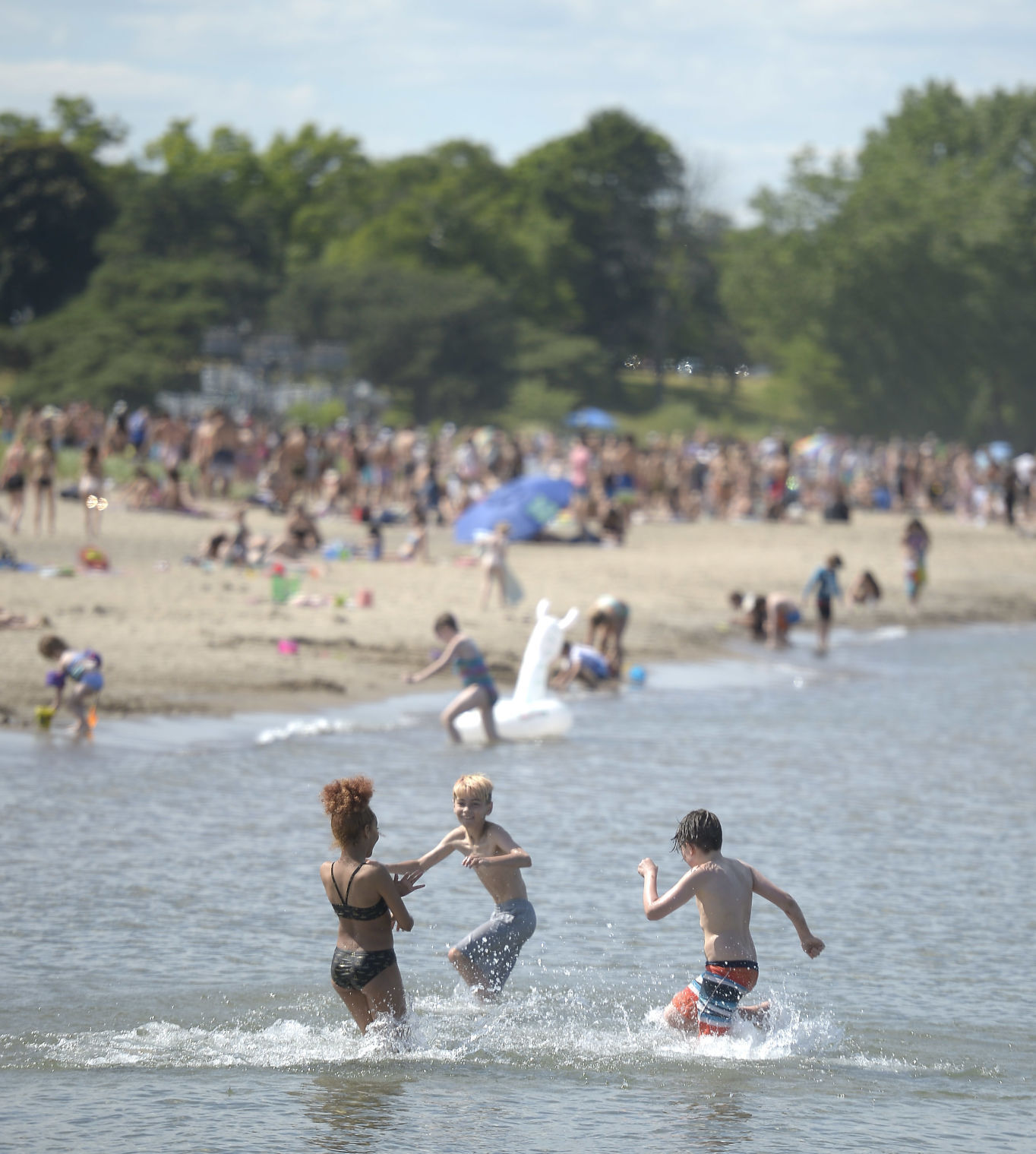 SIMMONS ISLAND THURSDAY